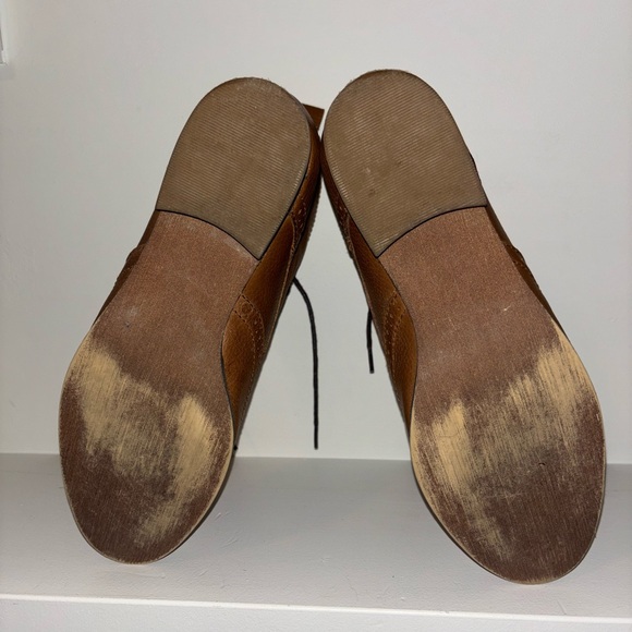 BP brand Wingtip Boots - Picture 6 of 6